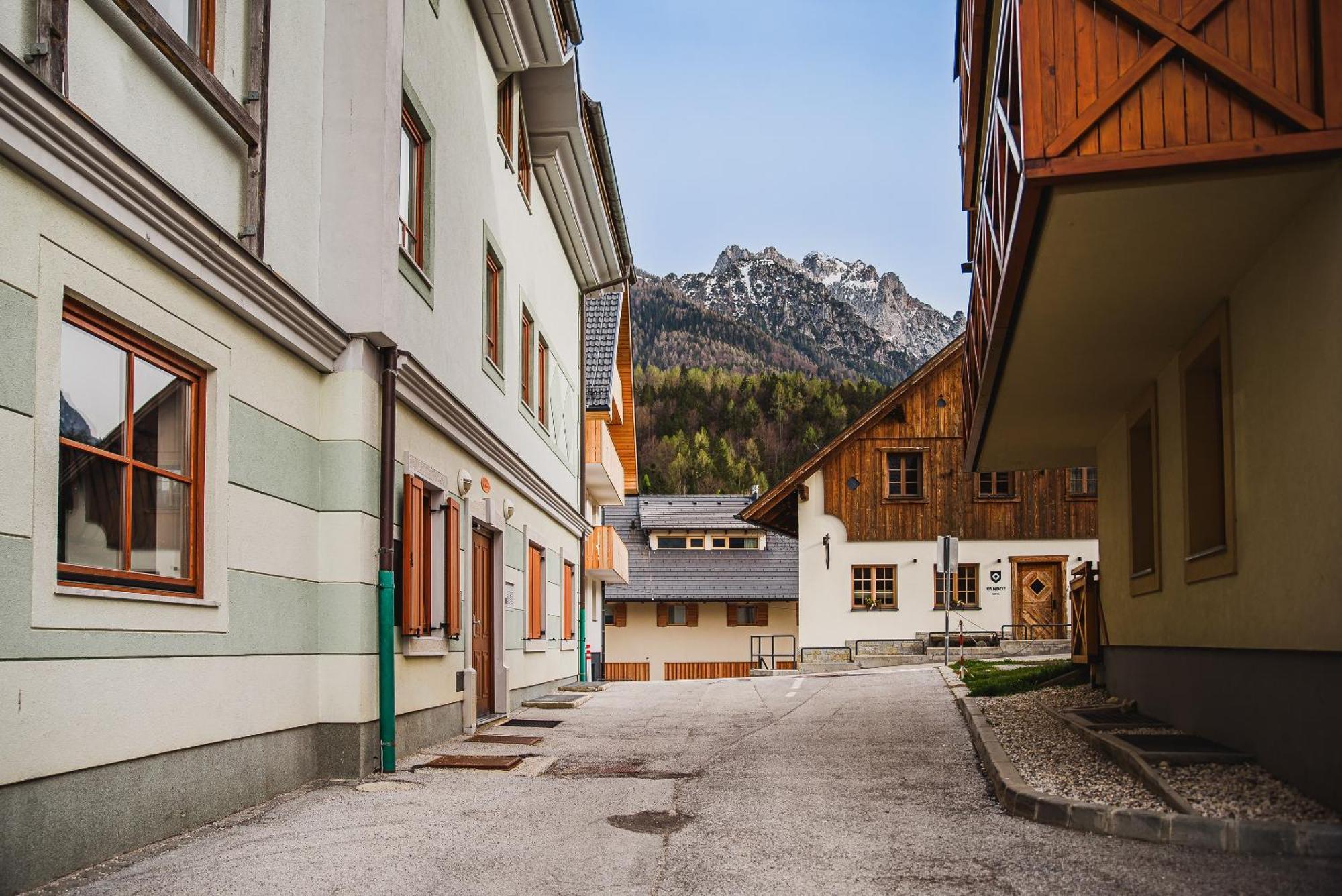 Apartments Slavec With Free Onsite Parking Kranjska Gora Exterior foto
