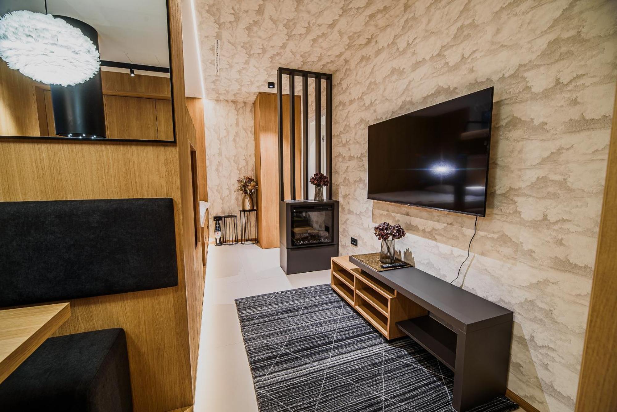 Apartments Slavec With Free Onsite Parking Kranjska Gora Exterior foto